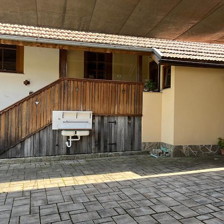 Domacija Brdar Vila Adlesici Exterior foto
